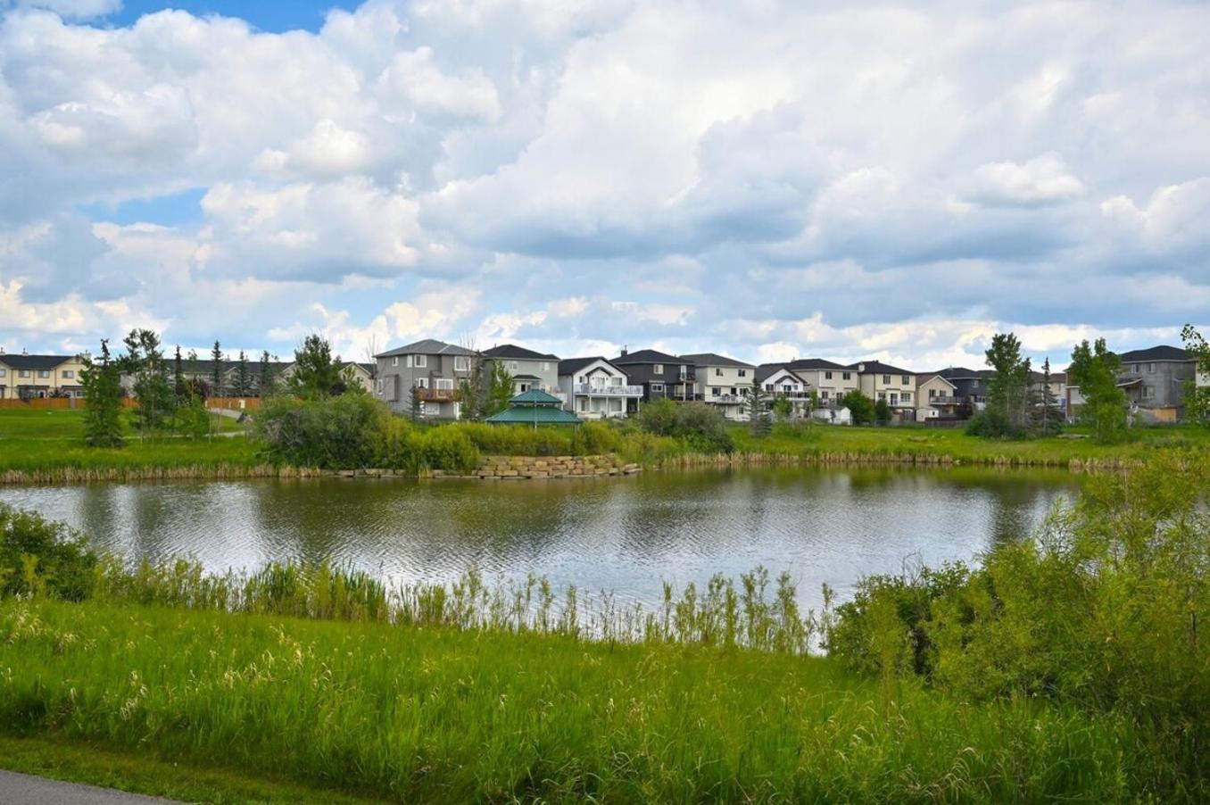 52-3 Bed Suite On Lake Central Ac By Airport Κάλγκαρι Εξωτερικό φωτογραφία